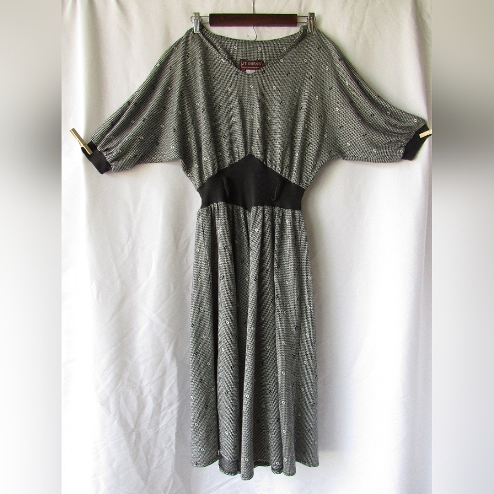 Vintage black and white print JT Dress Size 14